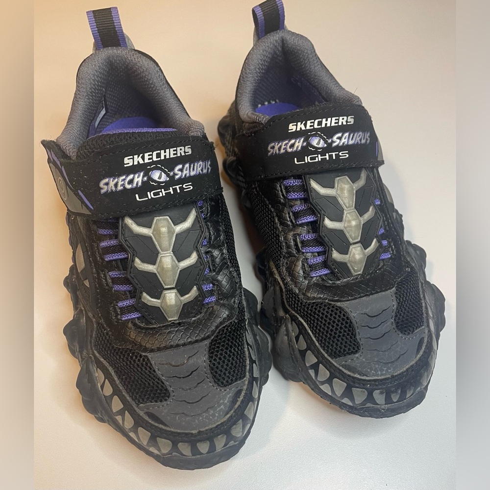 Used Sketchers Sketch-O-Saurus light up shoes, size 13 + Dino sandals size 3/4